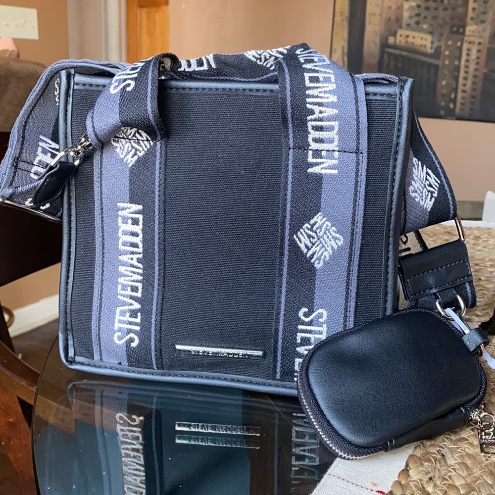 Steve Madden Bwebber tote